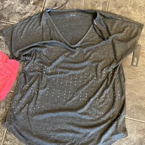 Women shirts apt.9 size large